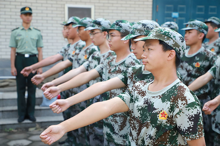 圖片1：斗志昂揚.JPG