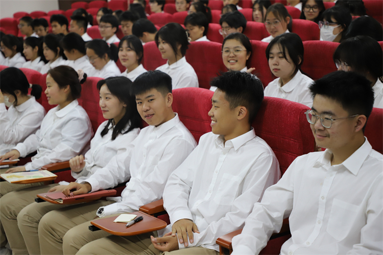 圖片五：活躍的現(xiàn)場(chǎng)氛圍.JPG