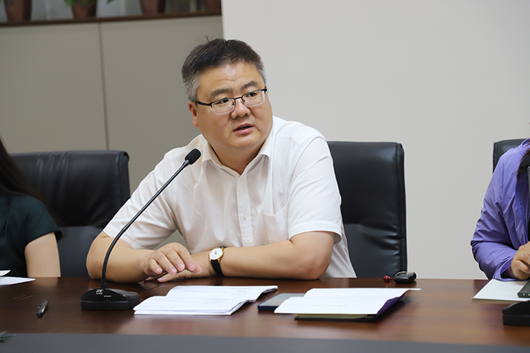 圖片3：學(xué)校黨委委員、副校長田玉寶講話.jpg