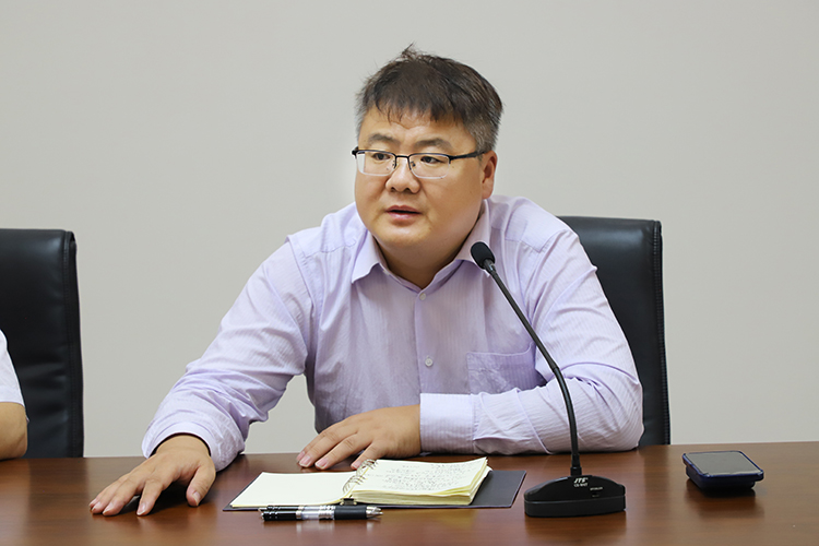 圖片3：學(xué)校黨委委員、副校長田玉寶講話.jpg