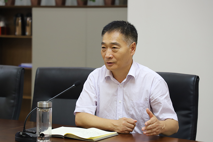 圖片4：學(xué)校黨委副書記、副校長薛善廣講話.JPG