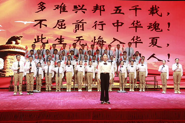 圖片6：改編組曲《百年滄桑，抹不去我對(duì)你最深沉的愛》.JPG