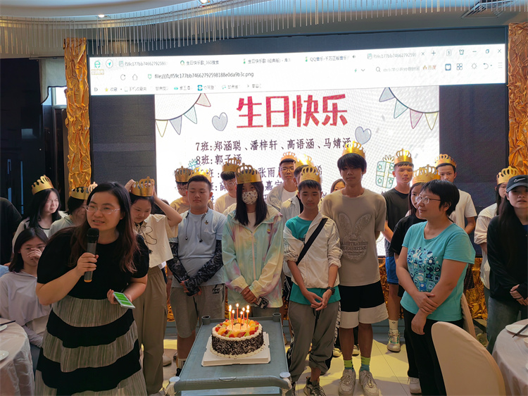 圖片5：為學生送去生日祝福.jpg