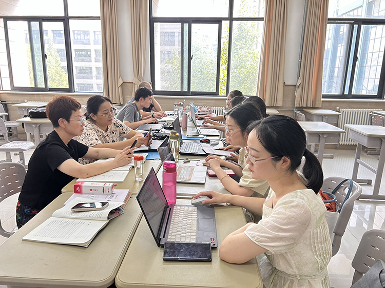 圖片6：集體備課編寫單元學(xué)歷案.jpg