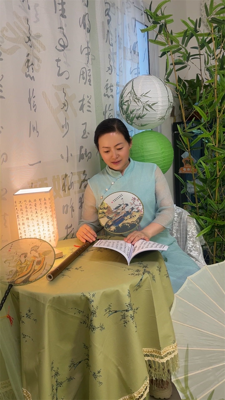 圖片：初中部七年級數(shù)學組教師曹鑫磊.jpg